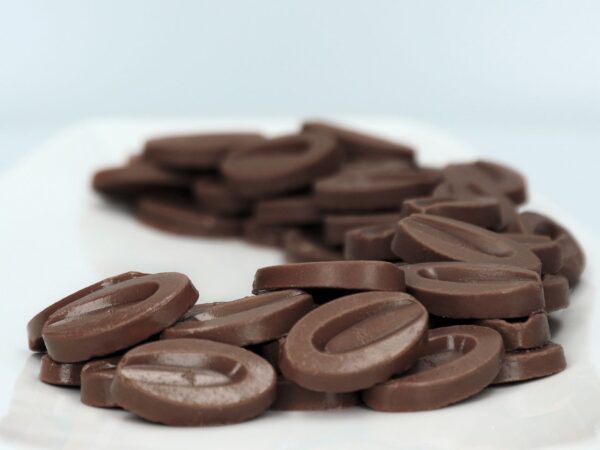 Valrhona Caramelia -suklaa (36 %), 200 g